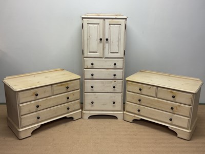 Lot 708 - A contemporary set of furniture, comprising...