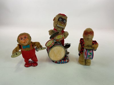 Lot 367 - A mid century Japanese drumming monkey,...
