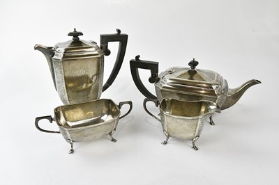 Lot 2052 - JOSEPH GLOSTER LTD; a George VI hallmarked...