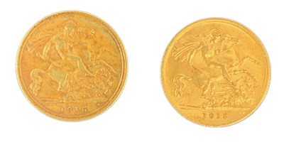 Lot 1576 - A George V 1915 half sovereign and a George V...