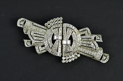 Lot 425 - A large and impressive white metal and diamond...