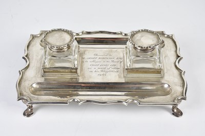 Lot 2094 - GOLDSMITHS & SILVERSMITHS CO; an Edward VII...