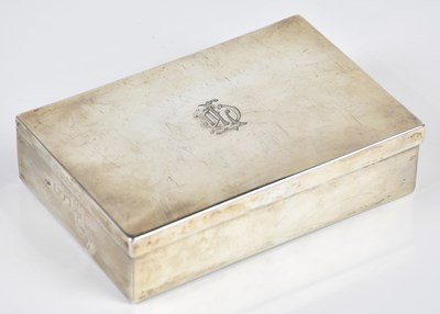 Lot 2109 - GOLDSMITHS & SILVERSMITHS CO; a late Victorian...