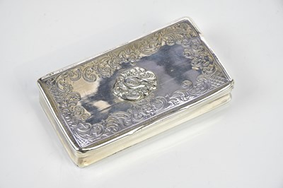 Lot 2165 - A Continental white metal snuff box, with...
