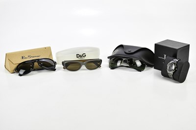 Lot 843 - RAY BANS; a pair of stainless steel tinted...