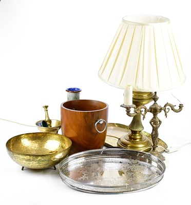 Lot 1417 - A collection of metalware, to include an...