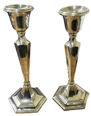 Lot 1326 - JAMES WOODS & SONS; a pair of George V...