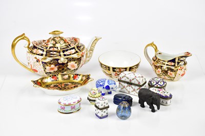 Lot 2776 - ROYAL CROWN DERBY; a 2451 pattern teapot and...