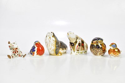 Lot 2749 - ROYAL CROWN DERBY; six paperweights, robin,...