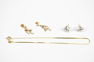 Lot 546 - A very fine 9ct yellow gold chain, a pair of...