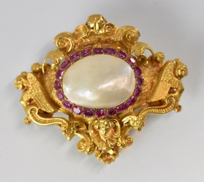 Lot 1427 - A fine Continental precious yellow metal...
