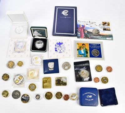 Lot 2591 - A collection of proof and other coins...