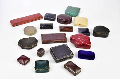 Lot 19 - A collection of nineteen Victorian and later...