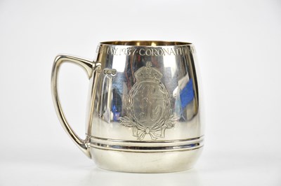 Lot 2059 - H PIDDUCK & SONS; a George VI hallmarked...
