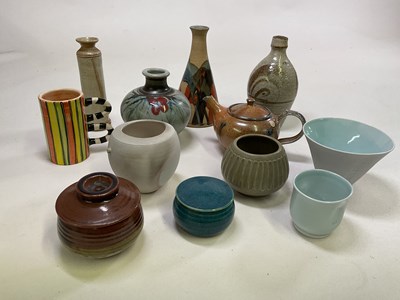 Lot 464 - An interesting mixed group of studio ceramics,...