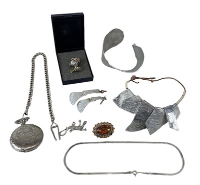 Lot 1547 - A small 925 hallmarked silver necklace, a 925...