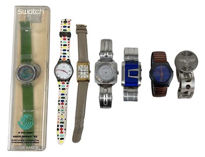 Lot 1651 - A group of gentleman's fashion wristwatches...