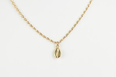Lot 1001 - A 9ct gold belcher link chain with hoop clasp,...