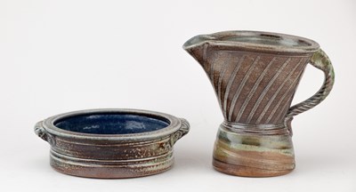 Lot 238 - JANE HAMLYN (born 1940); a salt glazed jug,...