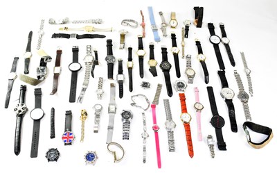 Lot 1080 - A large quantity of wristwatches, various brands.