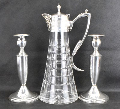 Lot 922 - A pair of Towle Sterling candlesticks with...