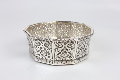 Lot 2064 - JOHN SAMUEL HUNT; a Victorian hallmarked...