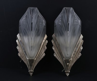 Lot 2127 - A pair of French Art Deco wall lights, the...