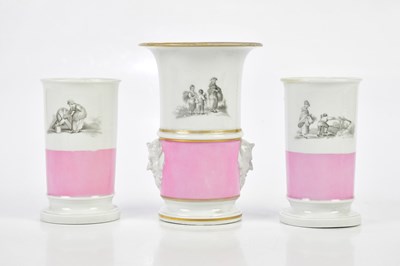 Lot 2418 - WORCESTER FLIGHT BARR & BARR; a garniture of...