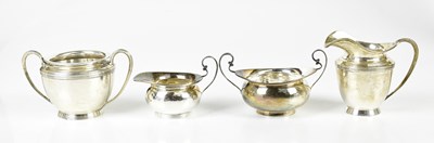 Lot 2015 - A George V hallmarked silver jug and sugar...