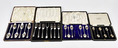 Lot 2128 - THOMAS BRADBURY & SONS; a set of six...