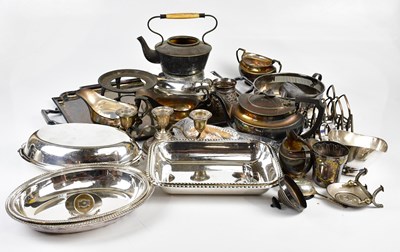 Lot 2265 - A collection of silver plated items, to...