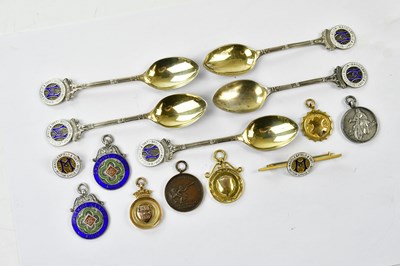 Lot 2114 - LOCAL INTEREST; a 9ct gold and enamelled...