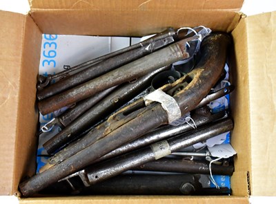 Lot 502 - A quantity of flintlock pistol barrels...