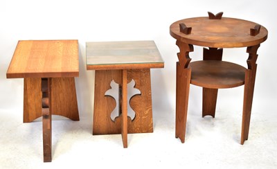 Lot 69 - An oak rectangular top side table with...