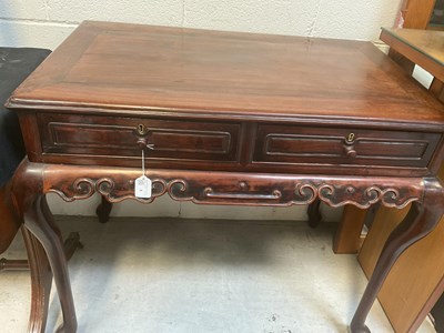 Lot 6 - An early 19th century Anglo-Chinese Huanghuali...