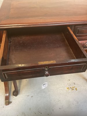 Lot 6 - An early 19th century Anglo-Chinese Huanghuali...