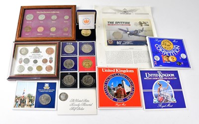 Lot 935 - A quantity of various commemorative UK coinage,...