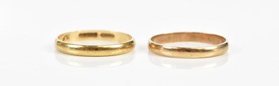 Lot 2431 - Two 9ct yellow gold wedding bands, approx size...