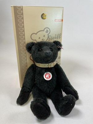 Lot 63 - STEIFF; a boxed classic limited edition Teddy...