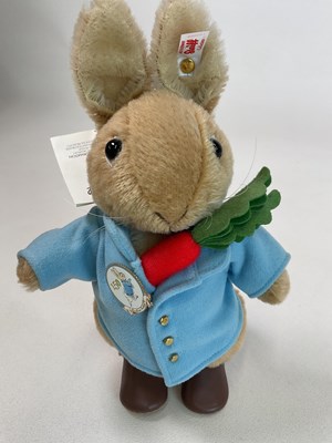 Lot 63 - STEIFF; a boxed classic limited edition Teddy...