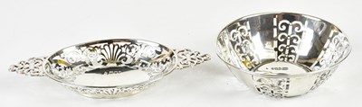 Lot 2079 - JOSIAH WILLIAMS & CO; an Edward VII hallmarked...