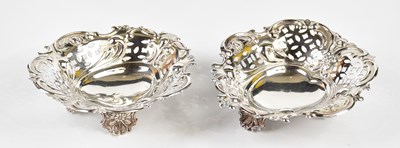 Lot 2082 - WILLIAM HUTTON & SONS; a pair of Edward VII...