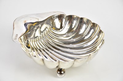 Lot 2098 - AITKEN BROS; a George V hallmarked silver...