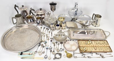 Lot 926 - A quantity of mixed silver plated ware to...