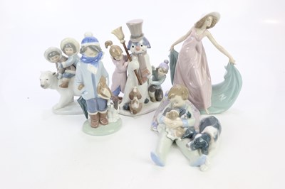Lot 2530 - LLADRÓ; five ceramic figures including...