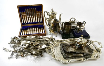 Lot 2277 - A quantity of assorted plated items including...