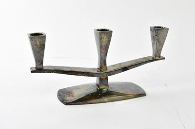 Lot 2186 - An Art Deco style sterling silver three branch...