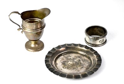 Lot 661 - An Elizabeth II hallmarked silver commemorative pin dish
