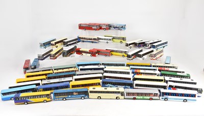 Lot 795 - Sixty mixed diecast single-decker...