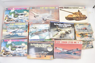 Lot 651 - Fifteen boxed mixed scale model aeroplane kits,...